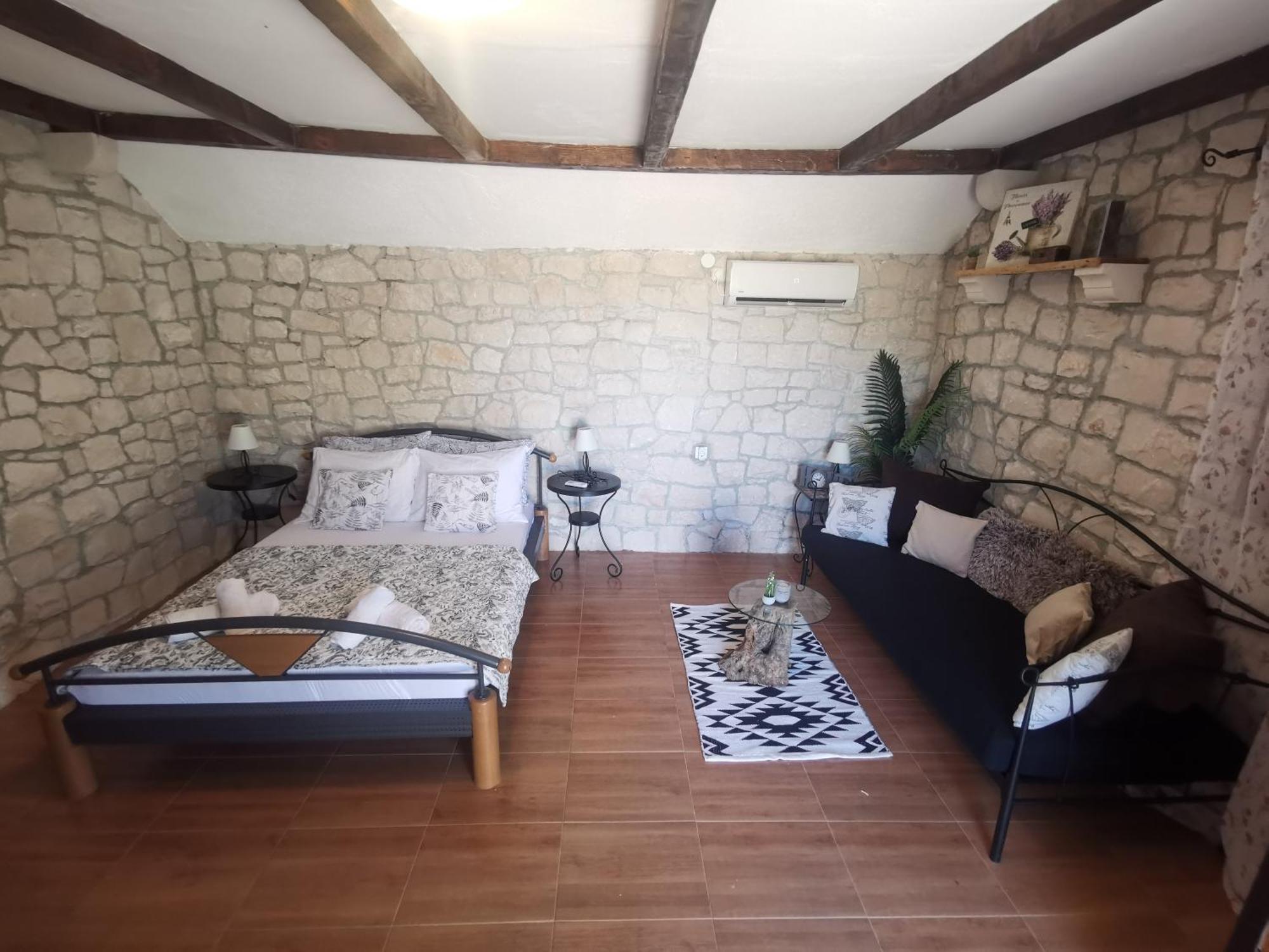 Вилла Robinson Crusoe Style House "Maslina" Skrip Экстерьер фото